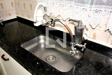 Casa à venda com 300m², 6 quartos e 6 vagasCozinha 1