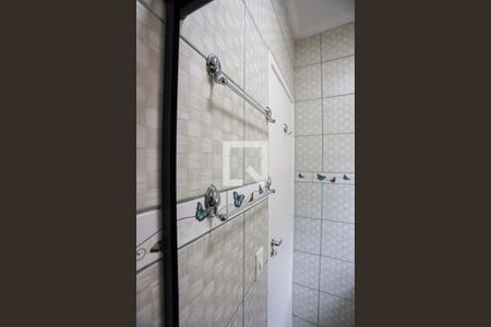 Casa de condomínio para alugar com 208m², 2 quartos e 2 vagasBanheiro - detalhes