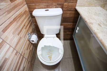 Lavabo - detalhes de casa de condomínio para alugar com 2 quartos, 208m² em Jardim Petrópolis, Cotia