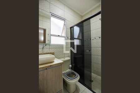 Casa de condomínio para alugar com 208m², 2 quartos e 2 vagasBanheiro