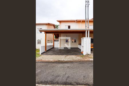 Casa de condomínio para alugar com 208m², 2 quartos e 2 vagasFachada da casa