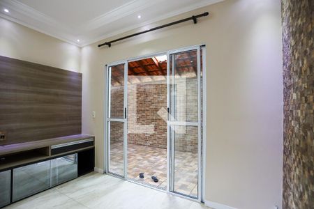 Sala  de casa de condomínio para alugar com 2 quartos, 208m² em Jardim Petrópolis, Cotia