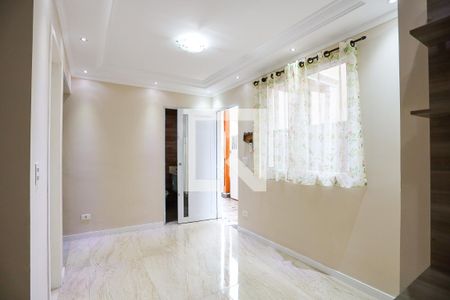 Sala  de casa de condomínio para alugar com 2 quartos, 208m² em Jardim Petrópolis, Cotia