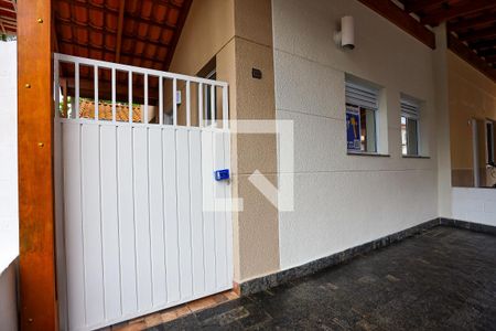 Casa de condomínio para alugar com 208m², 2 quartos e 2 vagasEntrada da casa