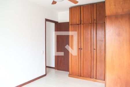 Apartamento à venda com 62m², 2 quartos e 2 vagasQuarto 2 