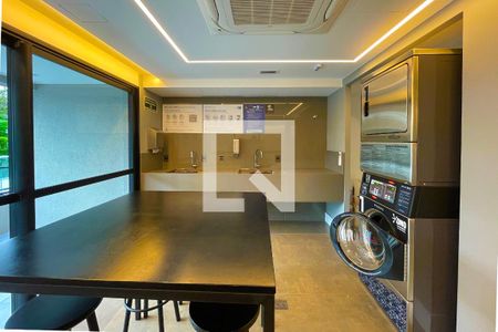 Apartamento à venda com 97m², 2 quartos e 2 vagasÁrea comum - Lavanderia