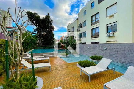 Apartamento à venda com 97m², 2 quartos e 2 vagasÁrea comum - Piscina