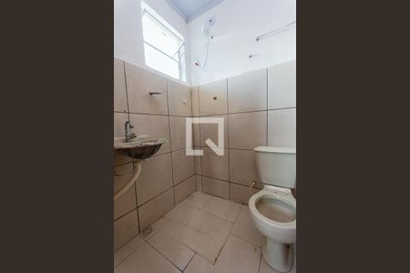 Banheiro de casa para alugar com 1 quarto, 35m² em Itaipu, Niterói