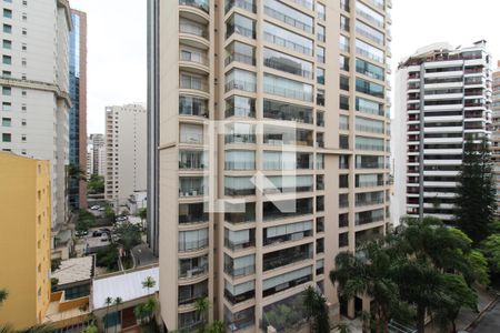 Vista da Sala de apartamento à venda com 3 quartos, 108m² em Itaim Bibi, São Paulo