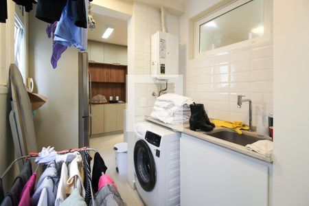 Apartamento à venda com 108m², 3 quartos e 1 vagaÁrea de Serviço