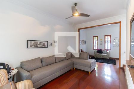 Sala de casa à venda com 3 quartos, 155m² em Vila Mariana, São Paulo