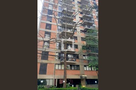 Apartamento à venda com 42m², 1 quarto e 1 vaga Apartamento à venda com 42m², 1 quarto e 1 vagaFachada