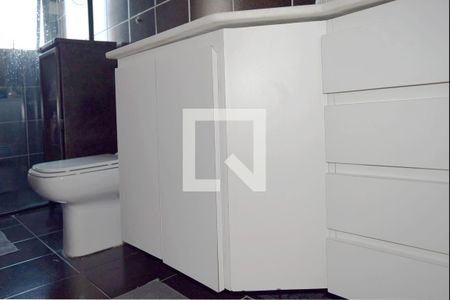 Banheiro de apartamento à venda com 1 quarto, 42m² em Sumarezinho, São Paulo