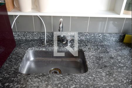 Apartamento à venda com 42m², 1 quarto e 1 vagaCozinha - pia