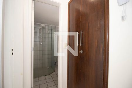 Corredor de apartamento para alugar com 1 quarto, 60m² em Asa Sul, Brasília