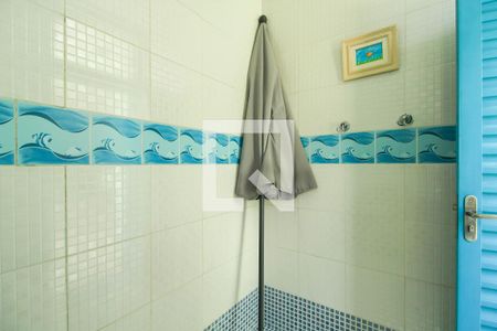 Casa à venda com 410m², 4 quartos e 2 vagasVestiário