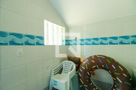 Casa à venda com 410m², 4 quartos e 2 vagasVestiário