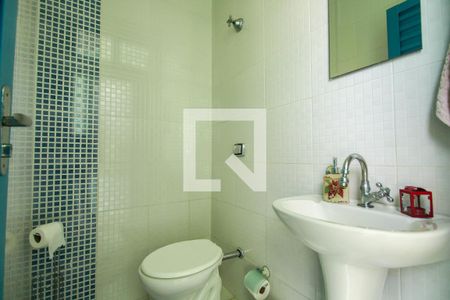 Casa à venda com 410m², 4 quartos e 2 vagasBanheiro 3