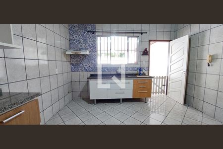 Casa para alugar com 120m², 3 quartos e 4 vagas Casa para alugar com 120m², 3 quartos e 4 vagasCozinha