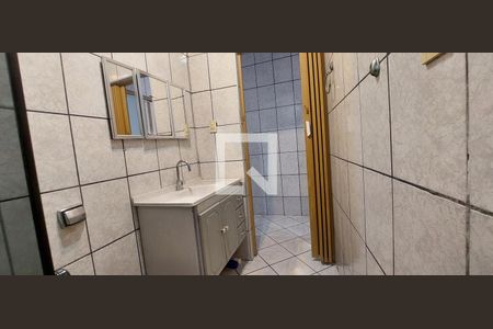 Casa para alugar com 120m², 3 quartos e 4 vagas Casa para alugar com 120m², 3 quartos e 4 vagasBanheiro 2