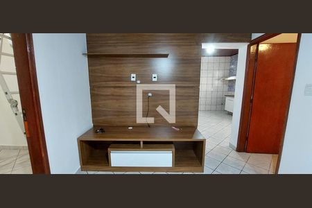 Sala de casa para alugar com 3 quartos, 120m² em Cidade São Jorge, Santo André