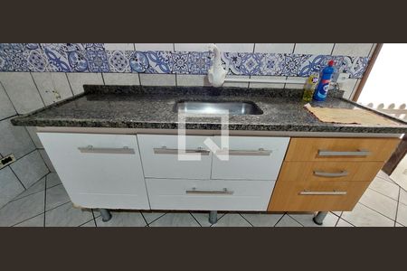 Casa para alugar com 120m², 3 quartos e 4 vagas Casa para alugar com 120m², 3 quartos e 4 vagasCozinha