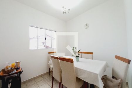 Casa à venda com 160m², 4 quartos e 4 vagasCopa 