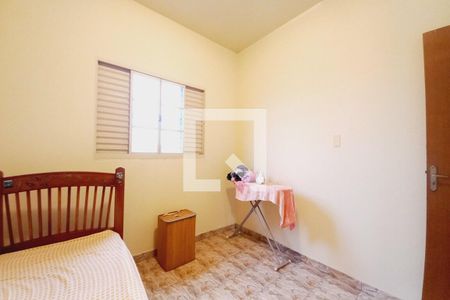 Casa à venda com 160m², 4 quartos e 4 vagasQuarto 3 