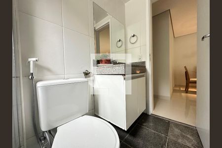 Banheiro de apartamento para alugar com 3 quartos, 100m² em Sion, Belo Horizonte