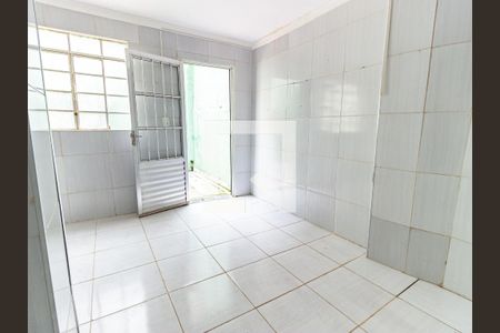 Apartamento para alugar com 113m², 2 quartos e 1 vaga Apartamento para alugar com 113m², 2 quartos e 1 vagaCozinha