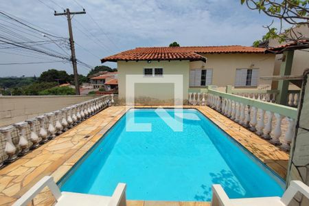 Casa à venda com 193m², 3 quartos e 4 vagasPiscina