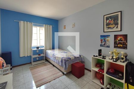 Casa à venda com 193m², 3 quartos e 4 vagasQuarto 2