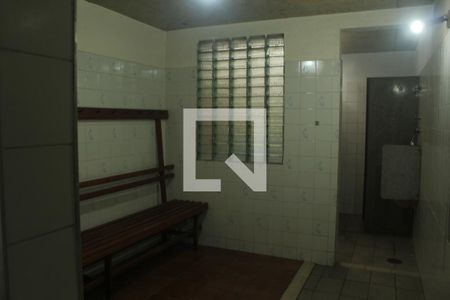 Casa à venda com 500m², 4 quartos e 6 vagasVestiário