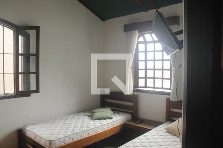 Casa à venda com 500m², 4 quartos e 6 vagasSuíte 1