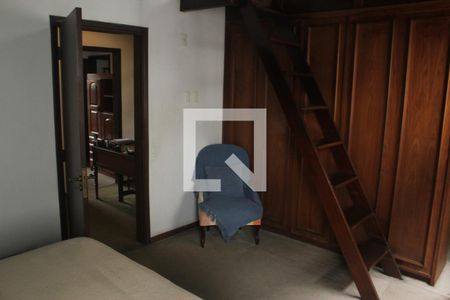 Casa à venda com 500m², 4 quartos e 6 vagasSuíte 3