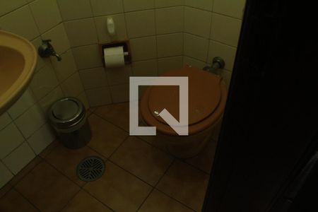 Casa à venda com 500m², 4 quartos e 6 vagasBanheiro