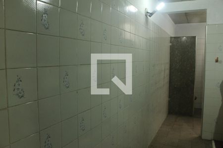 Casa à venda com 500m², 4 quartos e 6 vagasVestiário