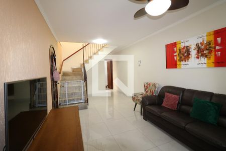 Sala de casa à venda com 3 quartos, 116m² em Vila Mazzei, São Paulo