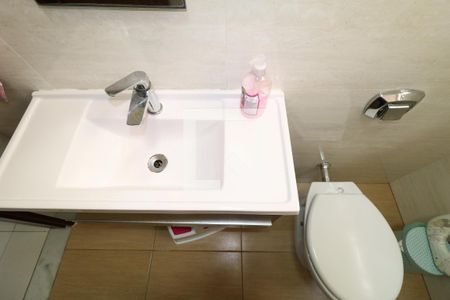 Casa à venda com 116m², 3 quartos e 2 vagasBanheiro 1