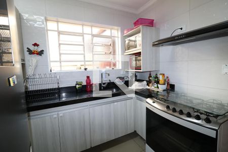 Casa à venda com 116m², 3 quartos e 2 vagasCozinha