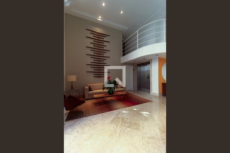 Apartamento à venda com 178m², 3 quartos e 3 vagas Apartamento à venda com 178m², 3 quartos e 3 vagasHall de entrada