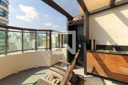 Apartamento à venda com 178m², 3 quartos e 3 vagas Apartamento à venda com 178m², 3 quartos e 3 vagasVaranda - Churrasqueira