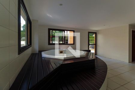 Apartamento à venda com 178m², 3 quartos e 3 vagas Apartamento à venda com 178m², 3 quartos e 3 vagasÁrea comum - Piscina