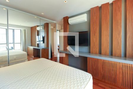 Apartamento à venda com 178m², 3 quartos e 3 vagas Apartamento à venda com 178m², 3 quartos e 3 vagasQuarto 2 - Suíte