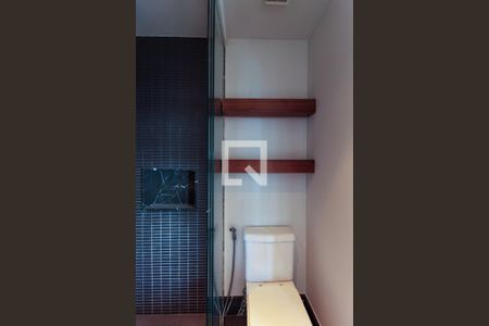 Apartamento à venda com 178m², 3 quartos e 3 vagas Apartamento à venda com 178m², 3 quartos e 3 vagasBanheiro 2