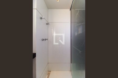 Apartamento à venda com 178m², 3 quartos e 3 vagas Apartamento à venda com 178m², 3 quartos e 3 vagasBanheiro da Suíte