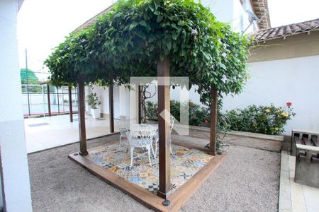 Apartamento à venda com 62m², 2 quartos e 1 vagaÁrea comum