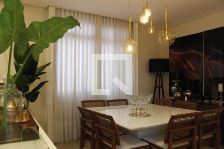Apartamento à venda com 202m², 3 quartos e 2 vagasSala de Jantar
