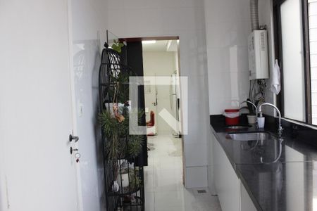 Apartamento à venda com 202m², 3 quartos e 2 vagasÁrea de Serviço