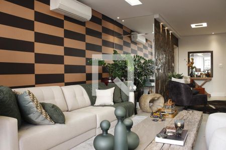 Sala de apartamento à venda com 3 quartos, 202m² em Cambuí, Campinas